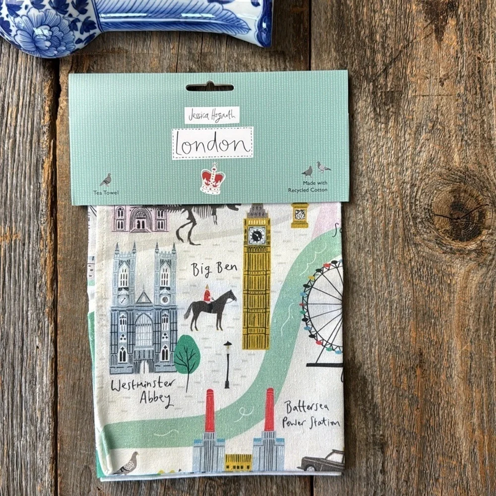 Jessica Hogarth around london